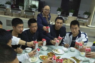 餐飲服務管理中心愛心助學活動紀實