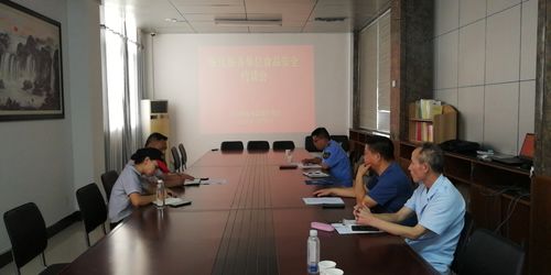 石臺(tái)縣市場(chǎng)監(jiān)管局召開(kāi)餐飲服務(wù)單位食品安全約談會(huì)，強(qiáng)化主體責(zé)任筑牢安全防線