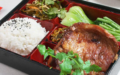 清遠(yuǎn)餐飲服務(wù)新體驗(yàn) 思湘園餐飲引領(lǐng)食堂承包與蔬菜配送新標(biāo)準(zhǔn)